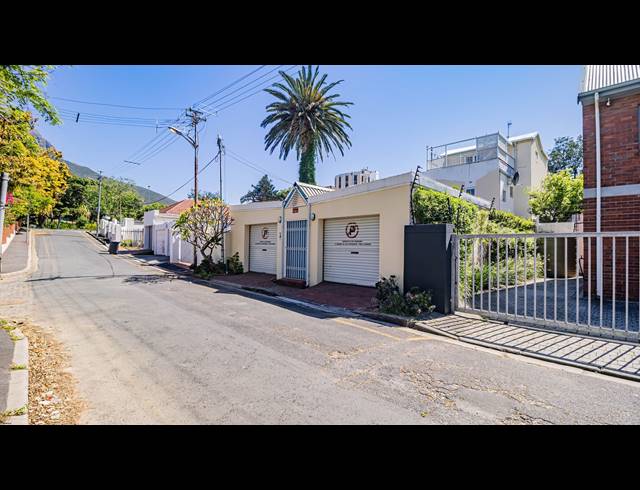 4 BEDROOM HOUSE FOR SALE IN ROSEBANK